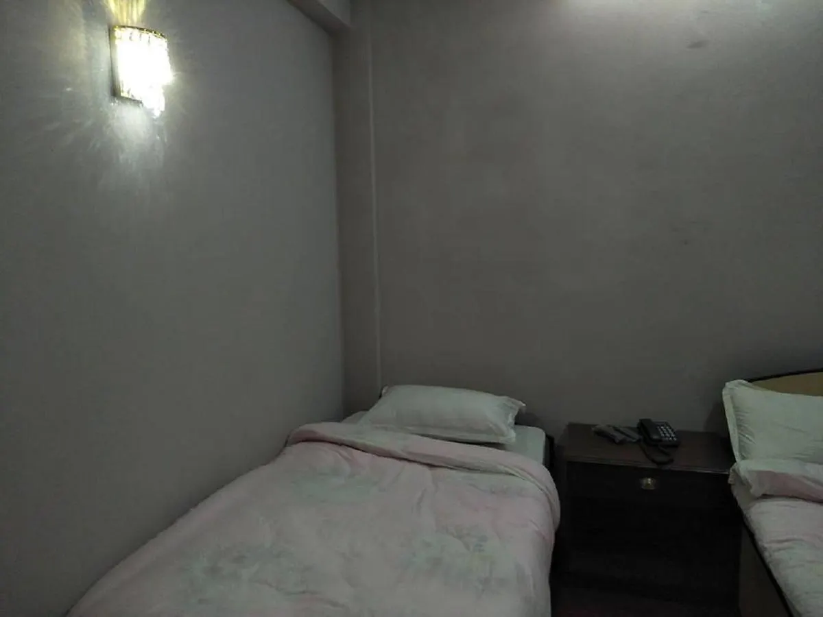 **  Hotel Cozy Inn カトマンズ ネパール